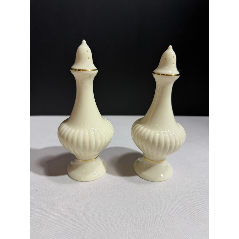 Lenox Essex Collection Ivory Gold Trim Ribbed Salt and Pepper Shakers Set